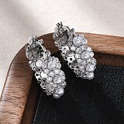 Серьги-кольца из искусственного жемчуга с цветком из латуни и АБС-пластика EJEW-R016-22P