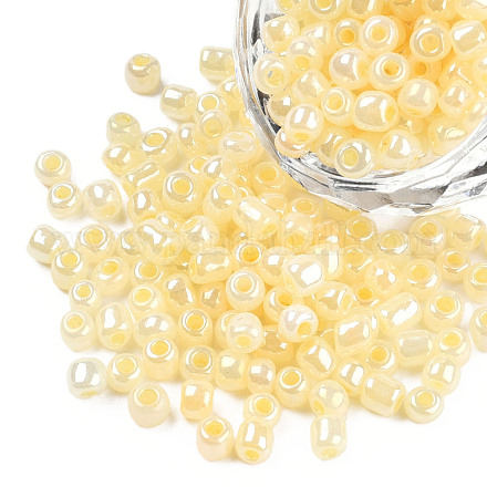 Бисер из стекла  SEED-A011-4mm-142-1